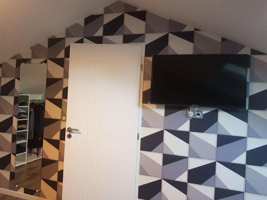 9 Pers 160 M² +Jardin- 10Mn Nantes -30Mn Mer Bouguenais Buitenkant foto