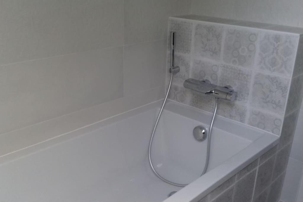 9 Pers 160 M² +Jardin- 10Mn Nantes -30Mn Mer Bouguenais Buitenkant foto