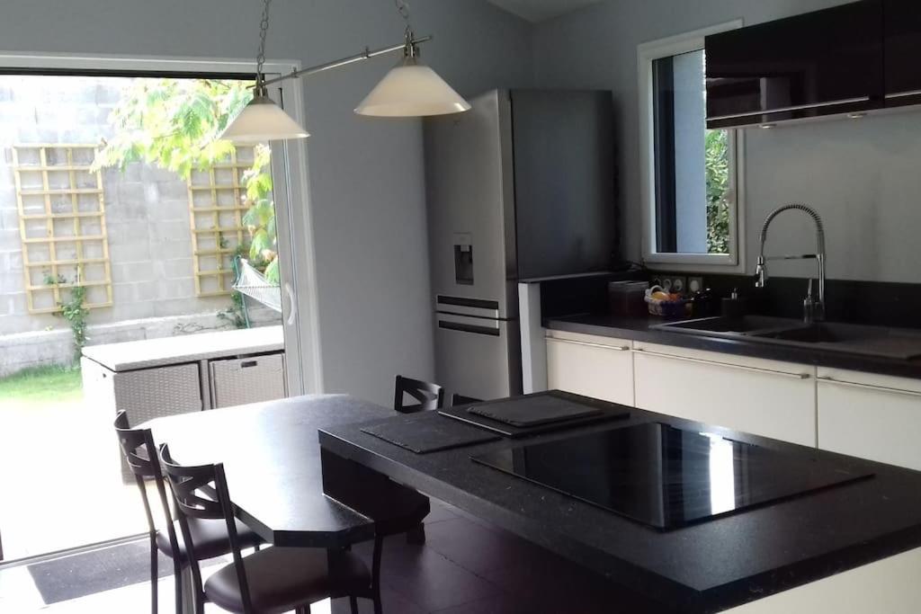 9 Pers 160 M² +Jardin- 10Mn Nantes -30Mn Mer Bouguenais Buitenkant foto