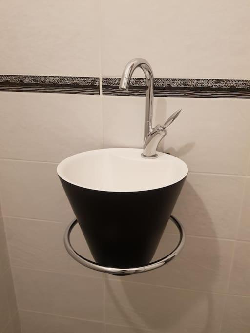 9 Pers 160 M² +Jardin- 10Mn Nantes -30Mn Mer Bouguenais Buitenkant foto